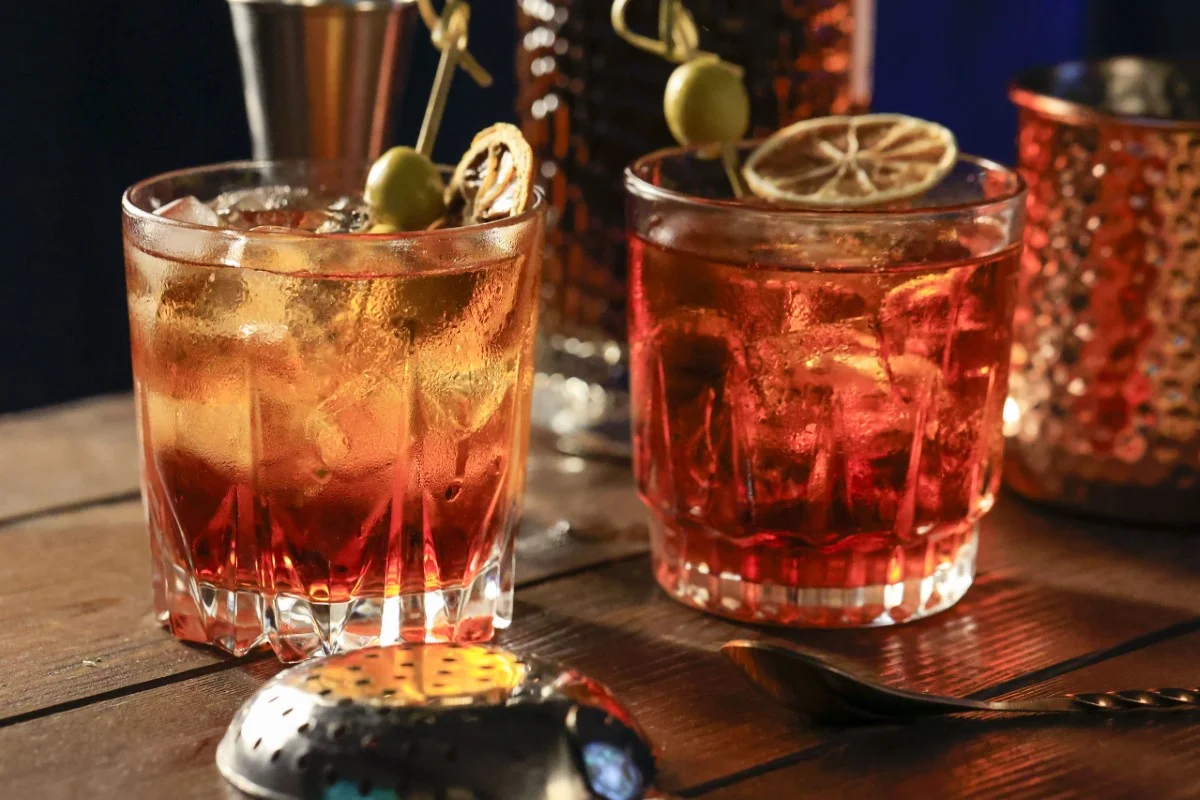 goście mobilnego baru na wesele zachwyceni obsługą barmańską