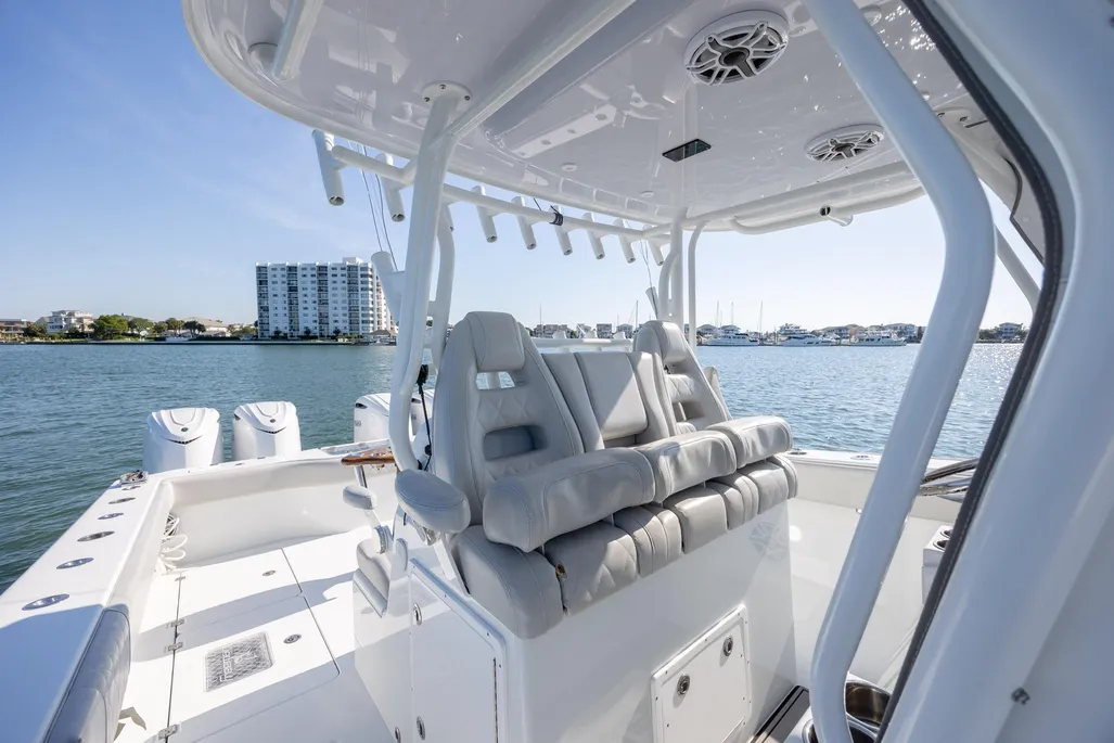 Boat thumbnail 7