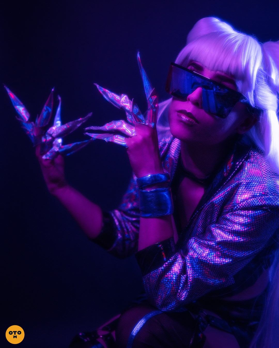 League of Legends, KDA cosplayer. otrominuto creative portrait photographer.