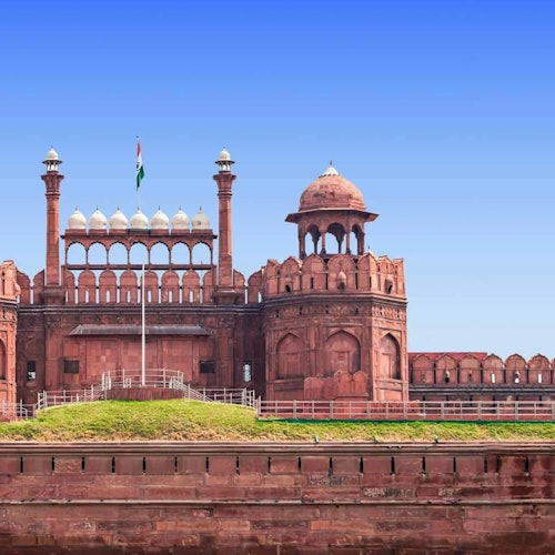 القلعة الحمراء