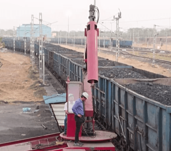 Scientist in laboratorium