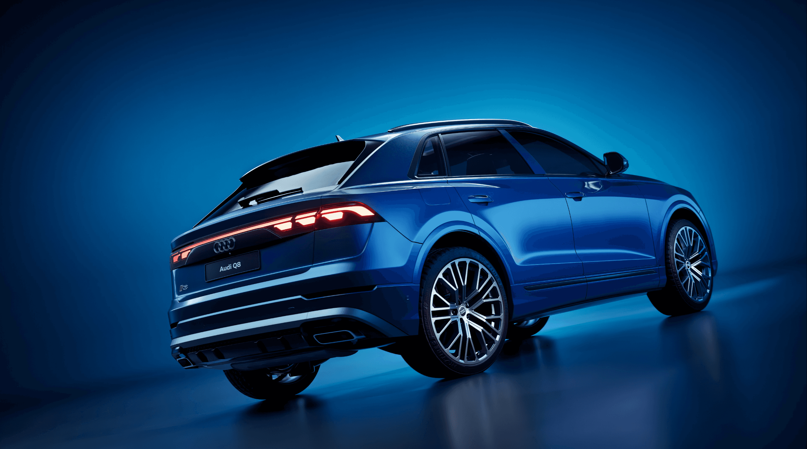 Batch.Works logo over a photo of a box of 3D printed objects