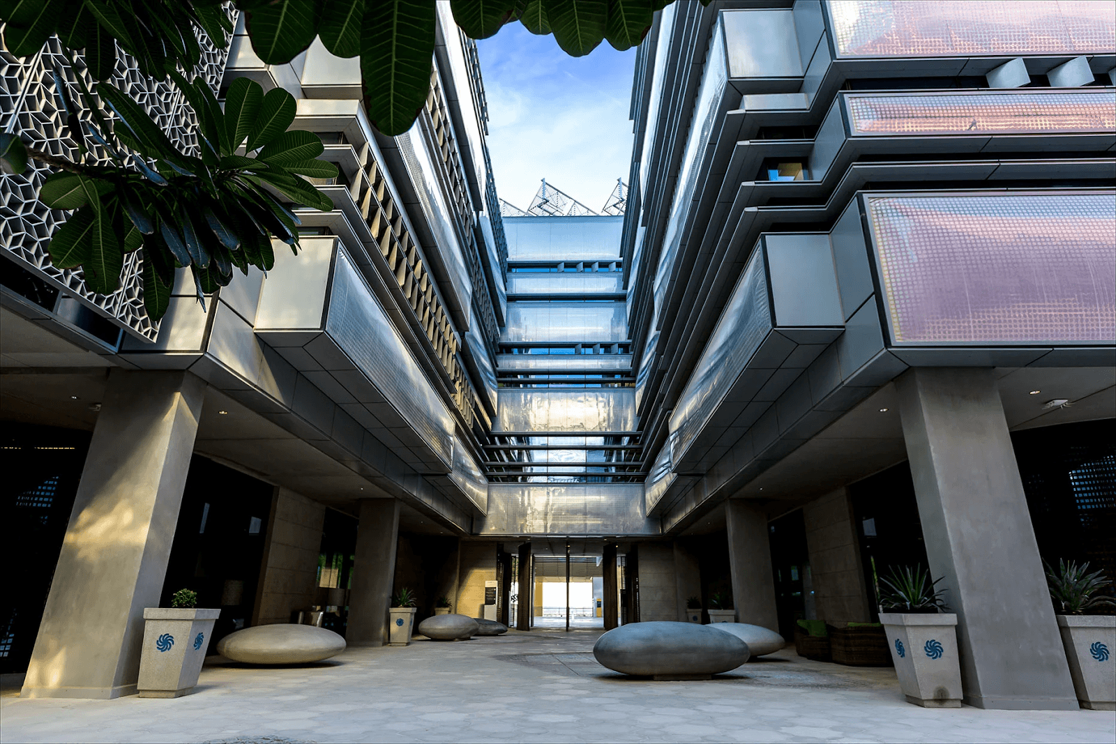 A picture showing a modern and sustainable-focused Masdar City architecture. 