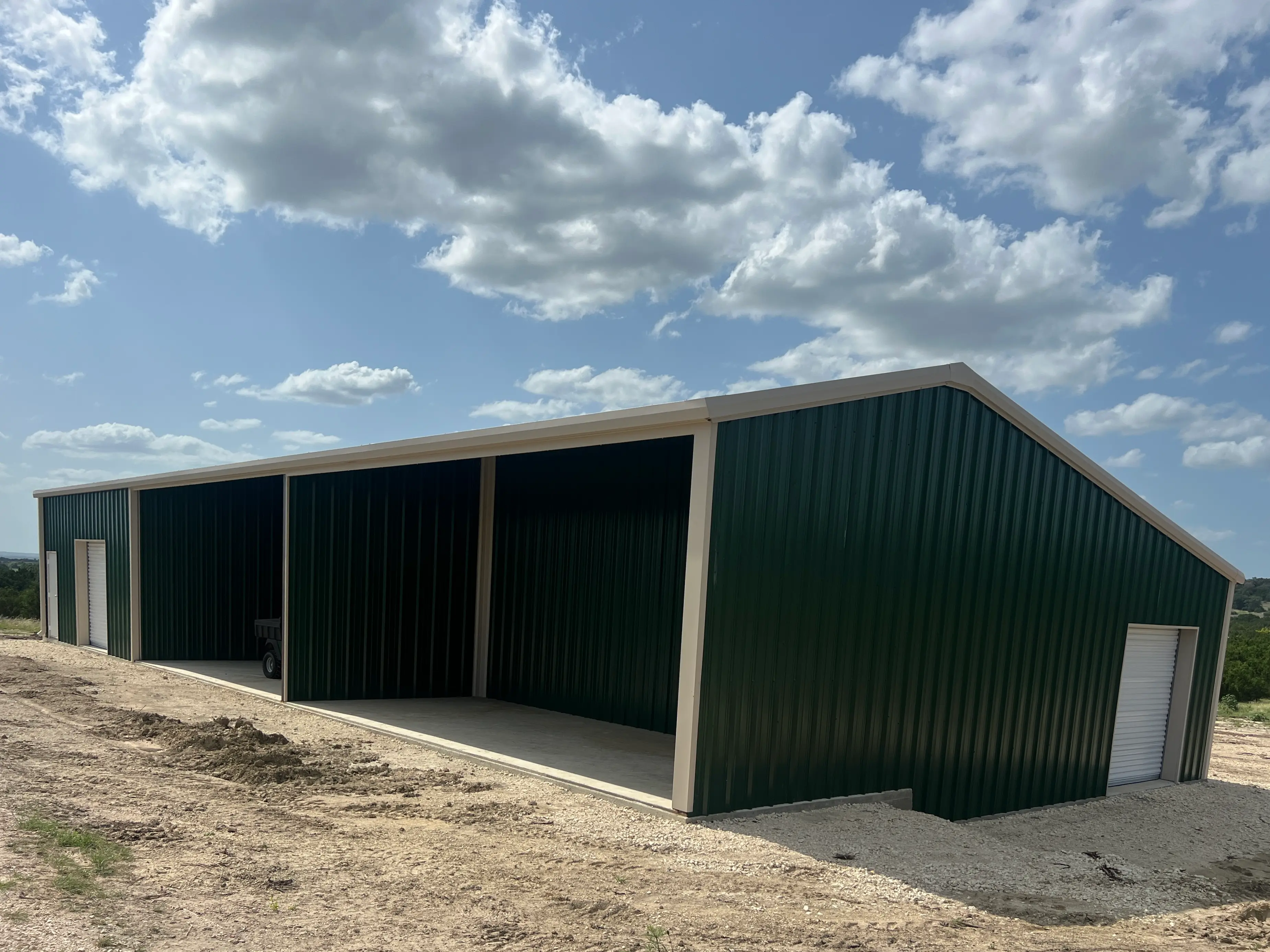 Two-Tier Ag Barn Gatesville, Texas Perks Metal Works