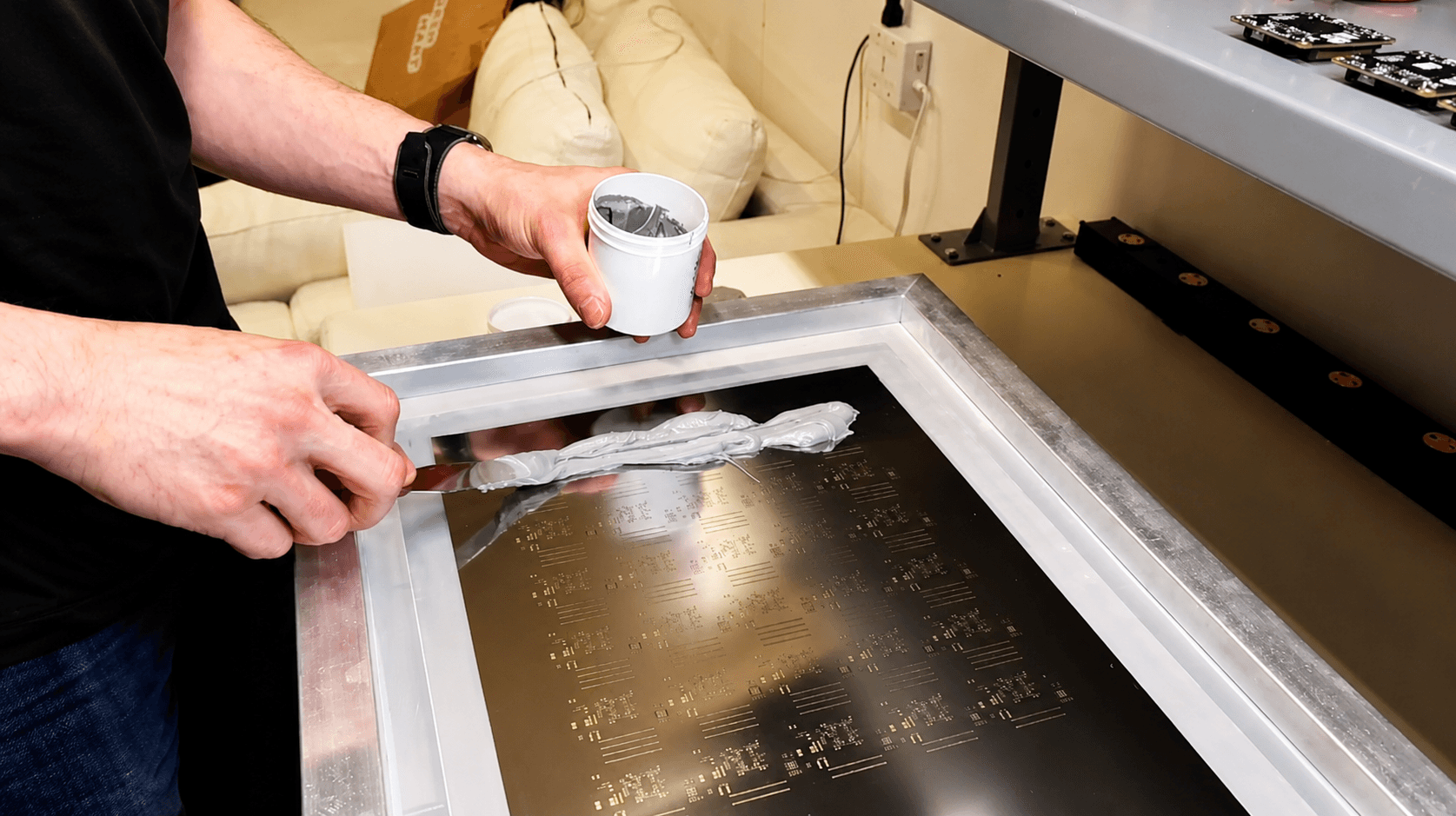 Applying the paste