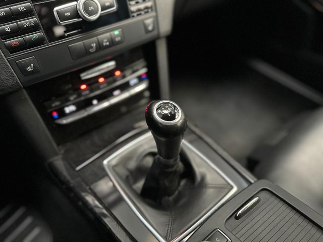 MERCEDES-BENZ E 220 2012 GREY Gebrauchtwagen - Galeriebild 22