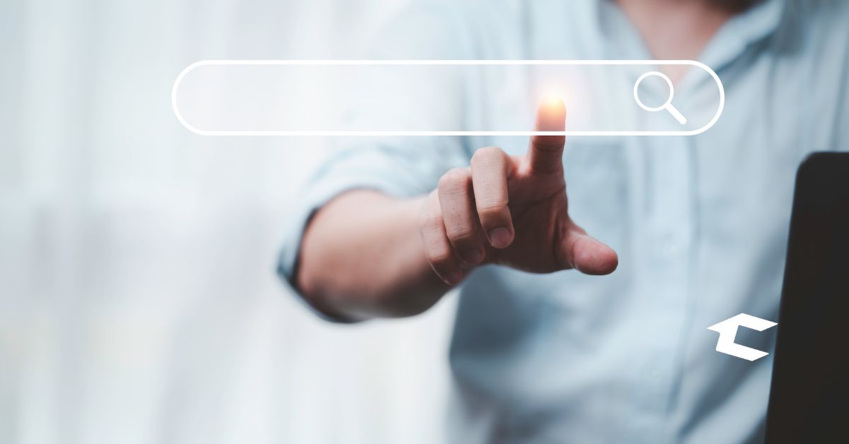 Representación visual de errores de SEO técnico que vuelven una web invisible en buscadores