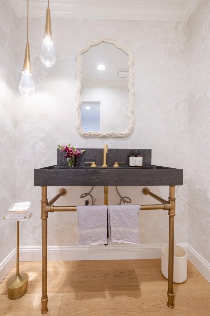 Image of modern living room