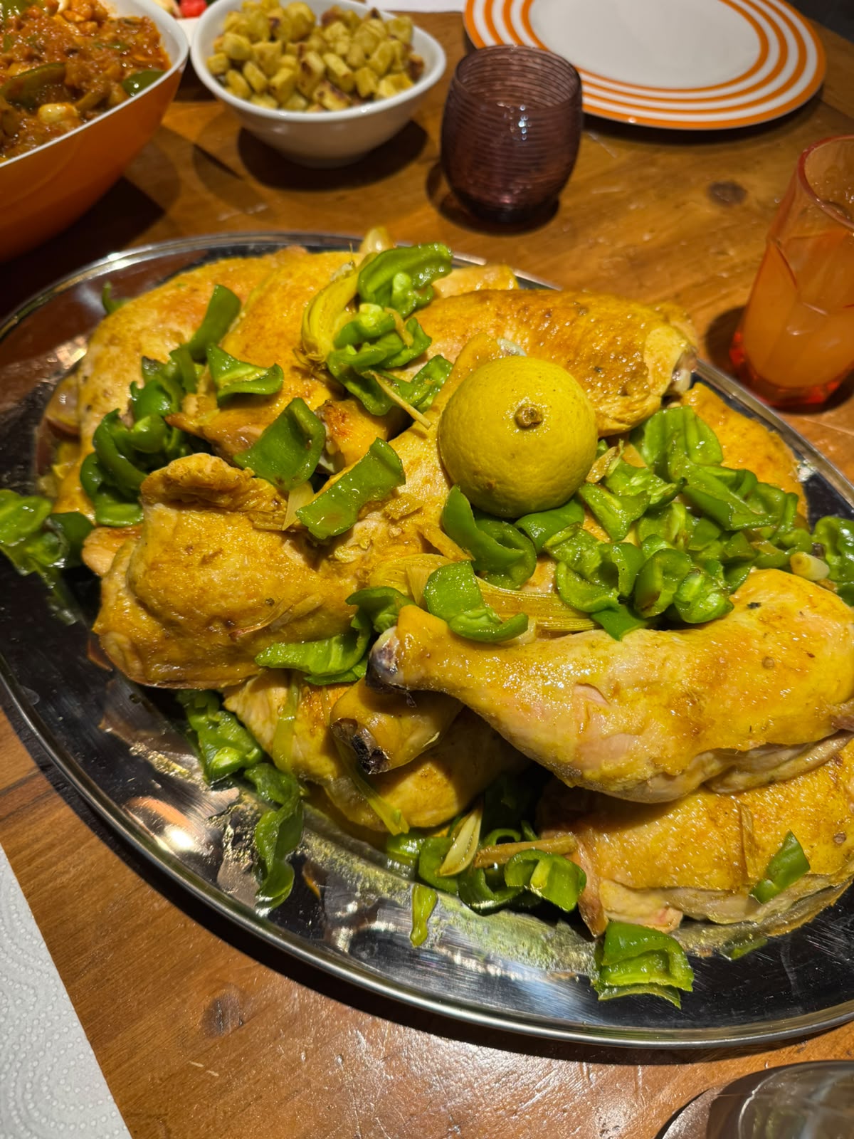 Pollo arrosto con peperoni e limone