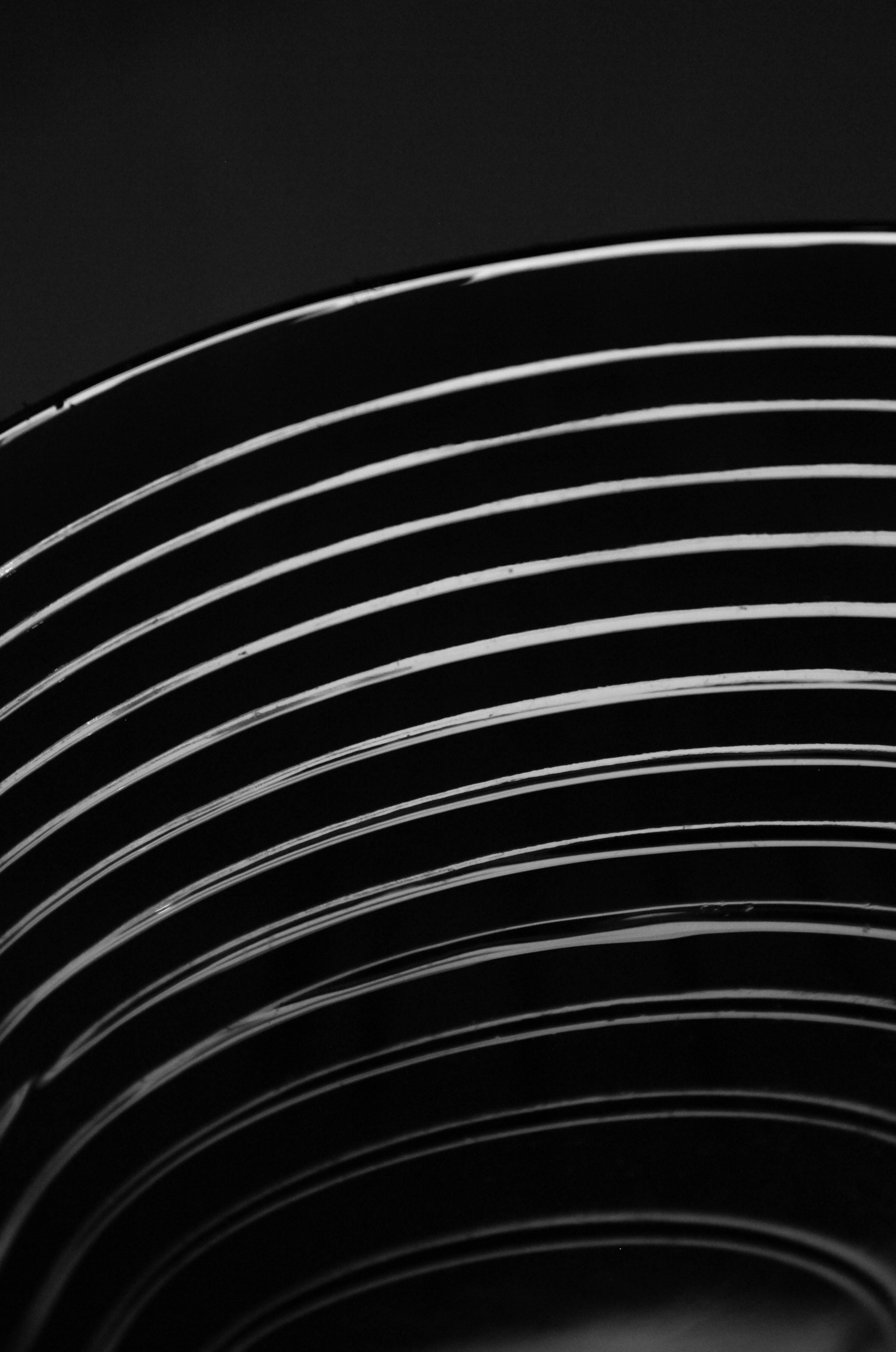 Abstract black and white curved lines pattern