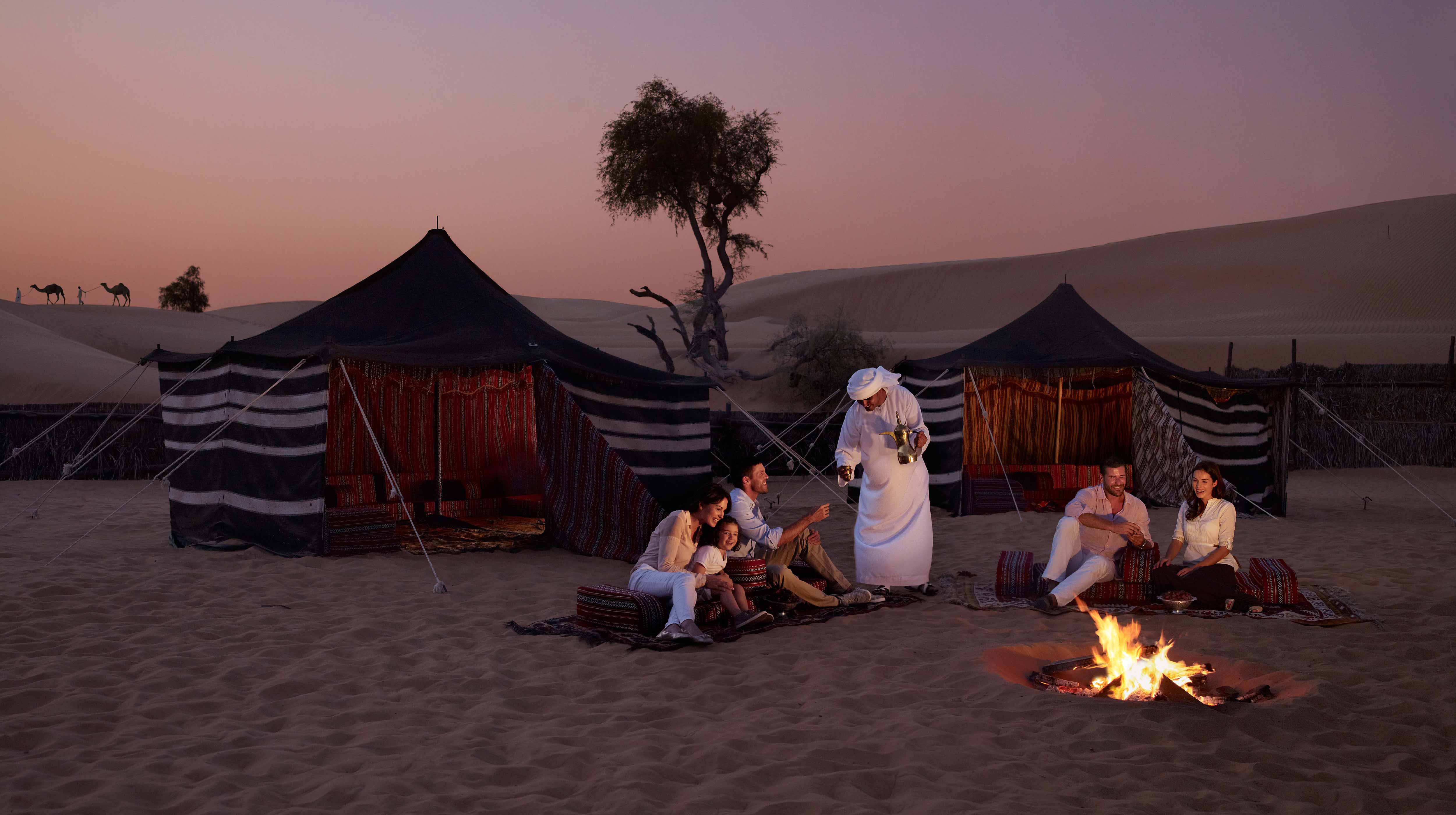 https://visitabudhabi.ae/-/media/project/vad/things-to-do/desert-and-outdoor-activities/arabian-nights-village/arabian-nights-village-main-image-5000x2800.jpg?rev=3342909df7fc4bd19a1ff53ae4e2db15
