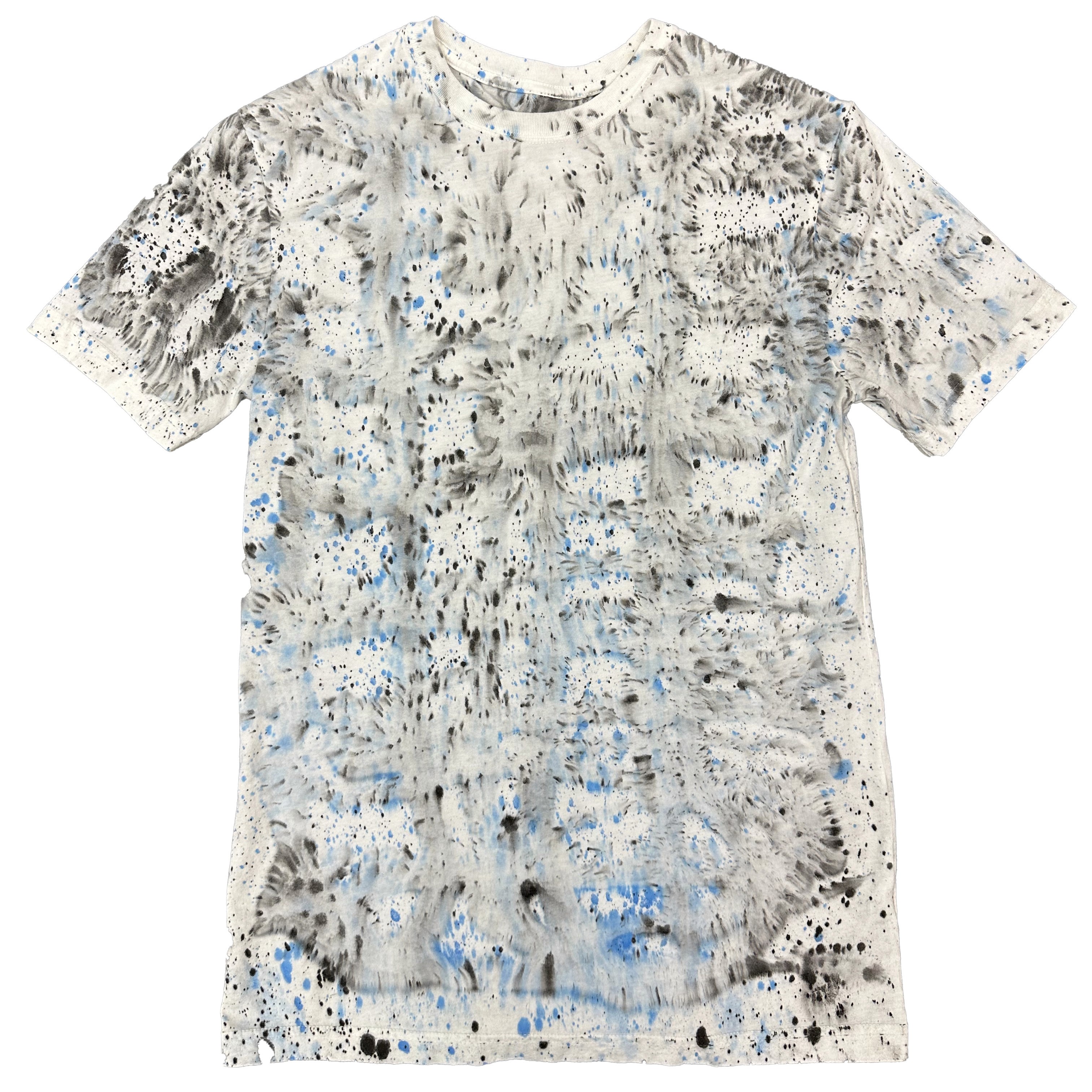 photo of t-shirt