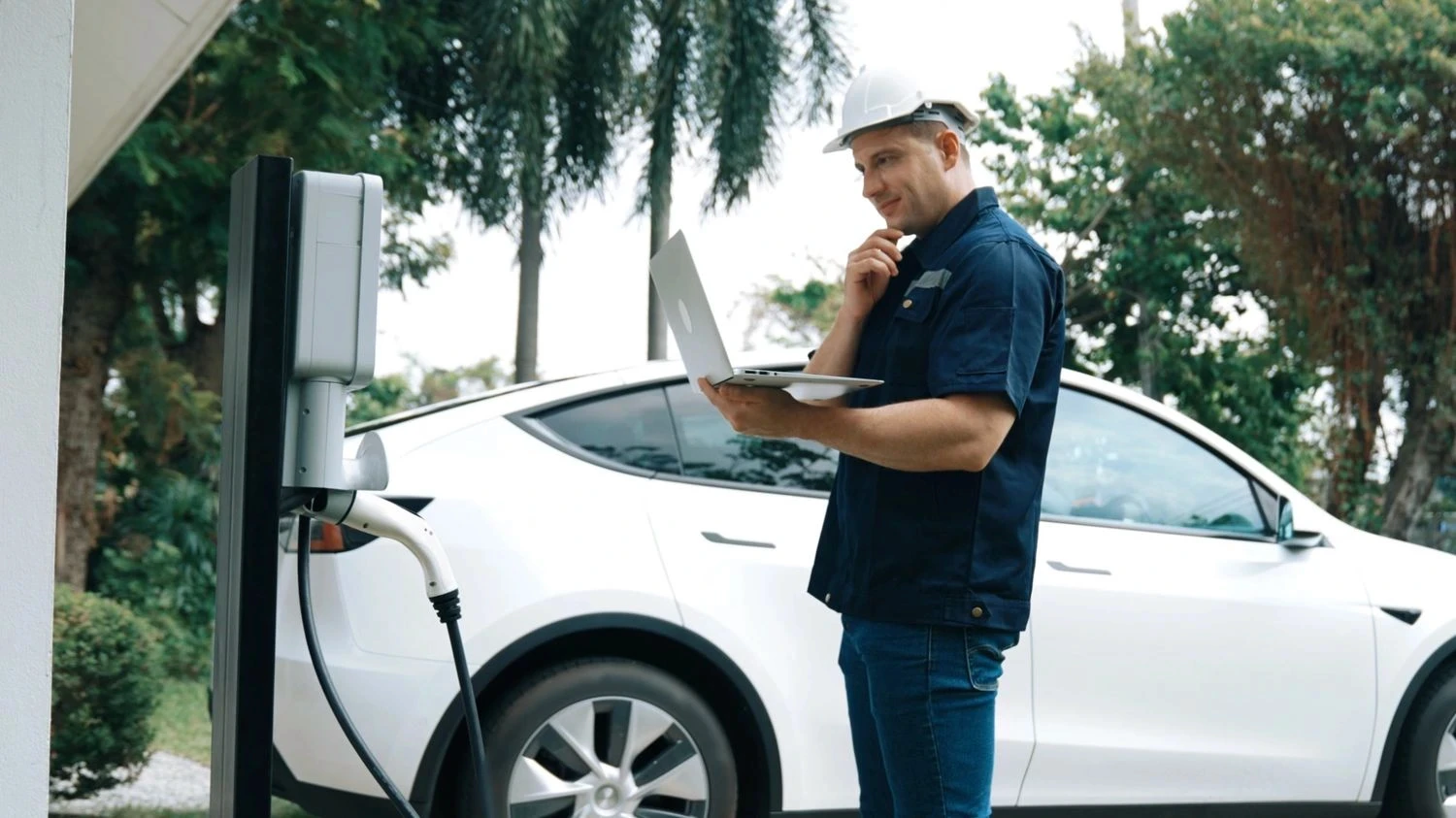 Voltico - What happens behind the scenes when your charging sessions are converted into income
