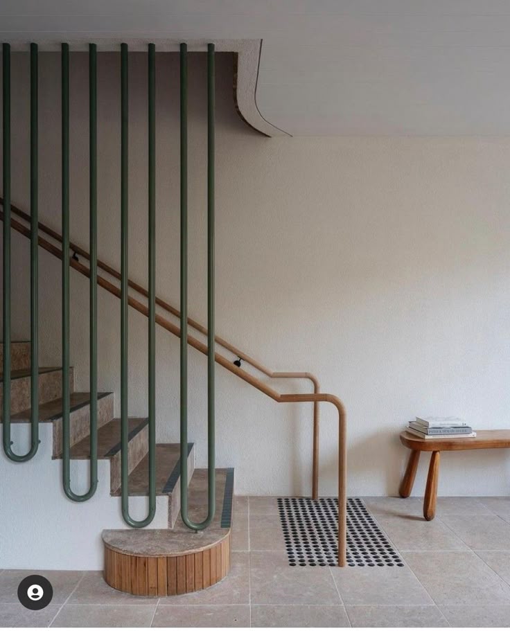 Floor to ceiling stair Balustrade