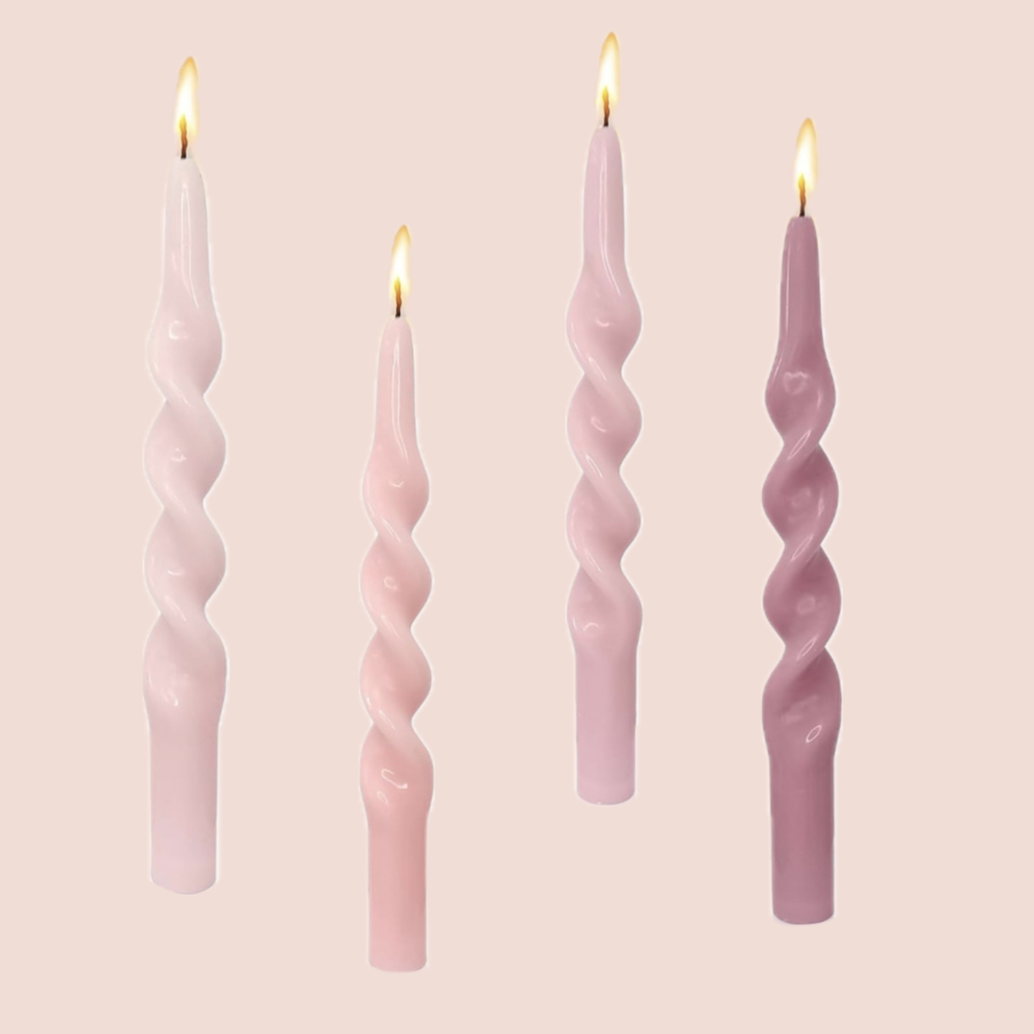 Aesthetic everyday bag for women with a crocodile texture and elegant design, perfect for daily use or special occasions, offering both style and practicality.