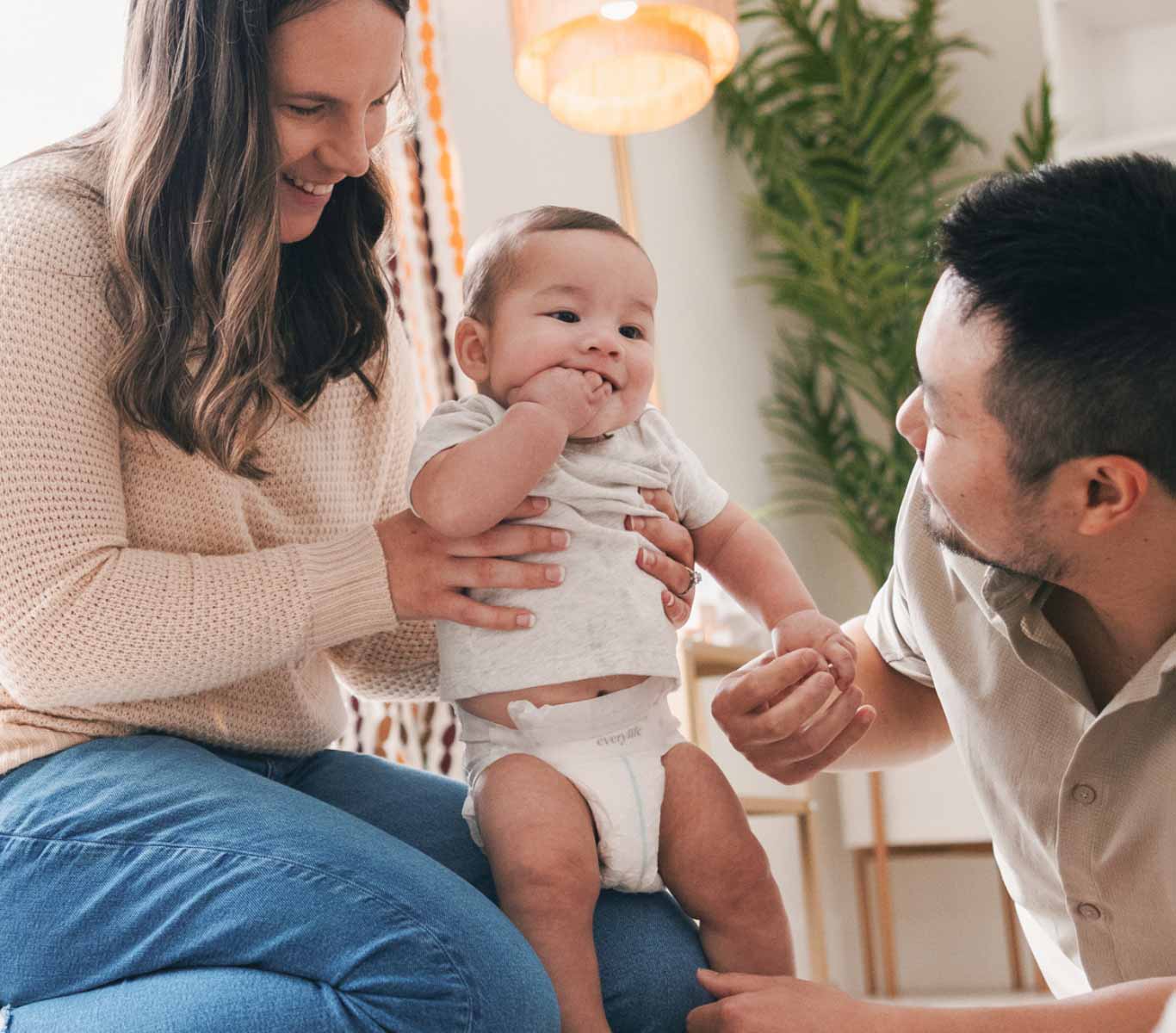 Family with Newborn in everylife diaper