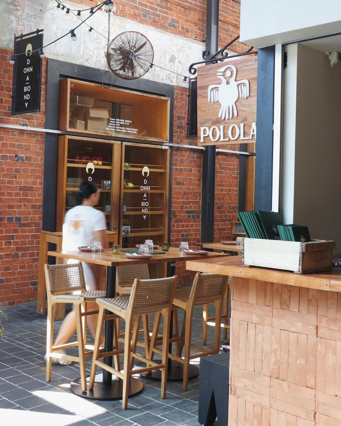 Polola Signage