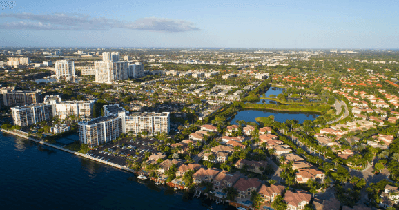 Roofing contractor serving Hollywood, Florida