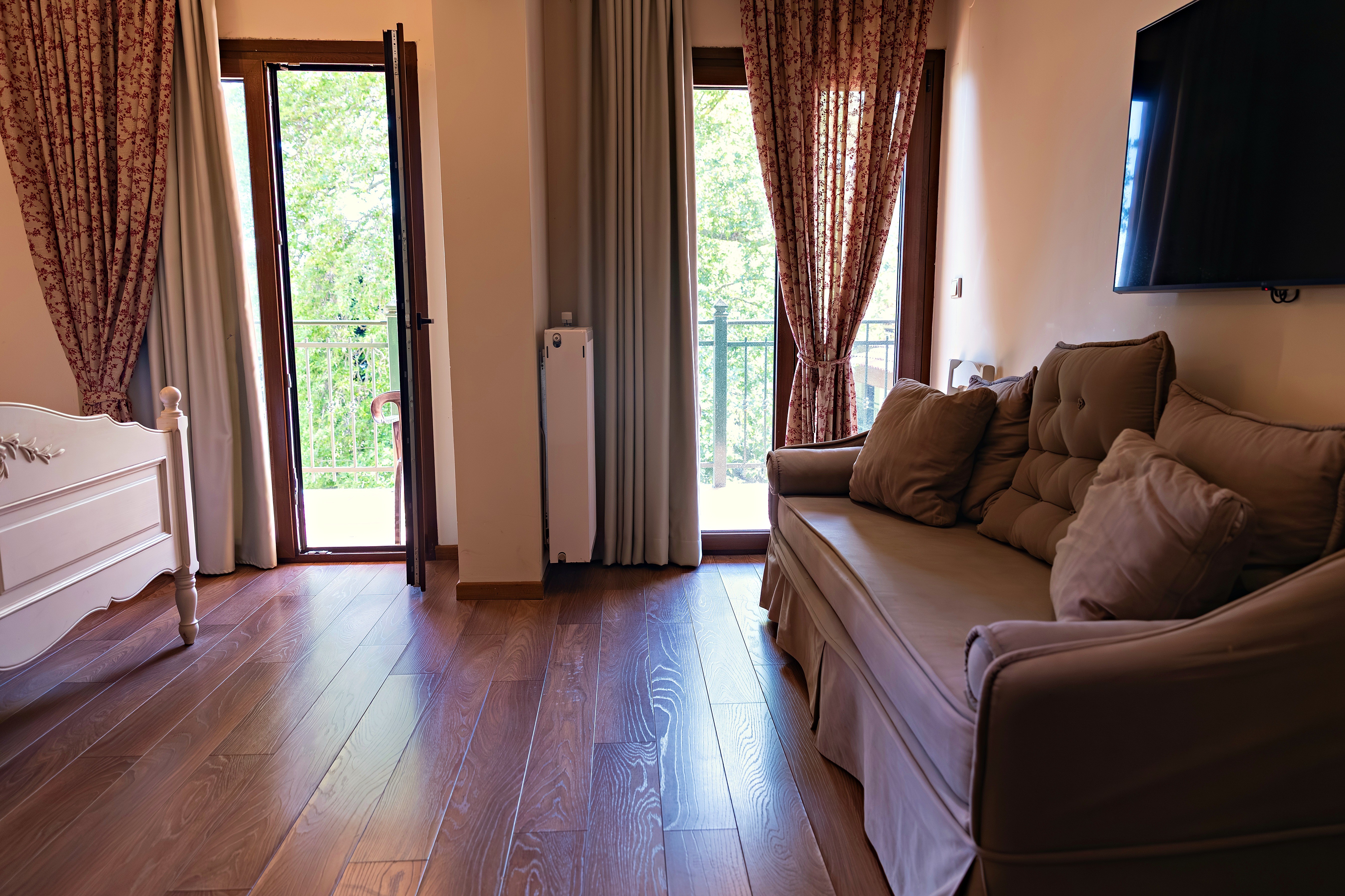 Room gallery image 8