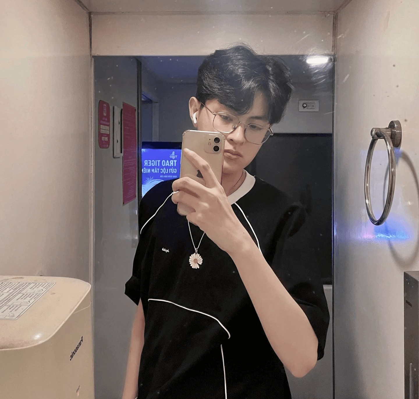 Michael Carter ava