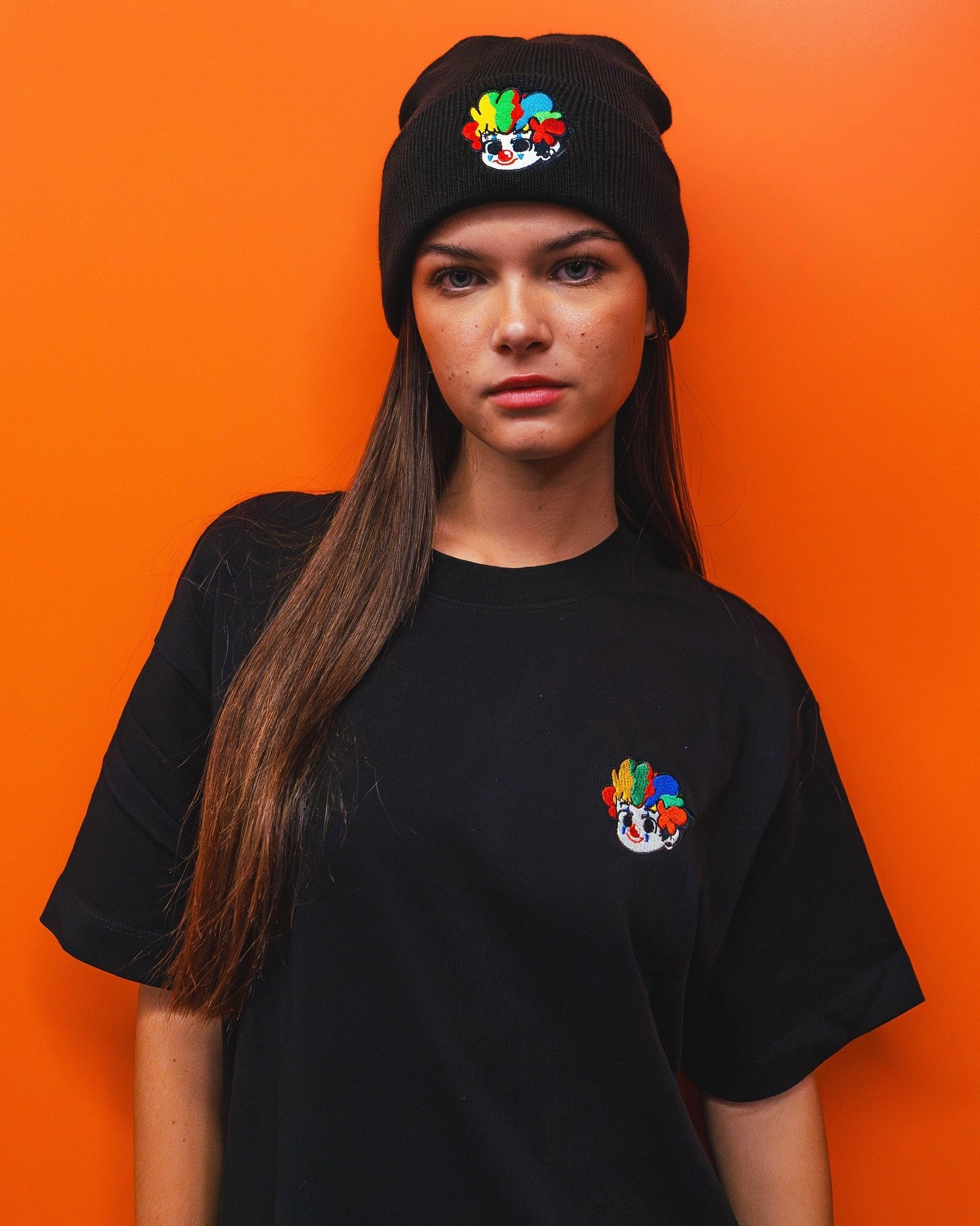 Auronhouse Model wearing Clown (Payaso) beanie and t shirt