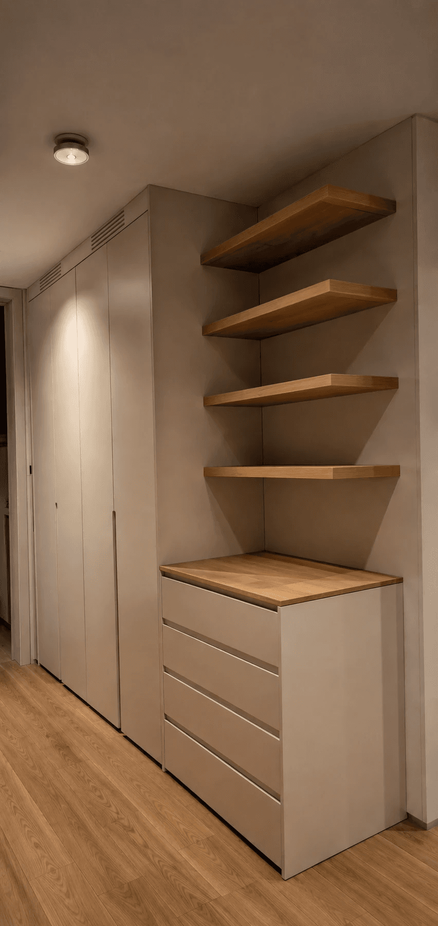 Custom Shelving & Joinery