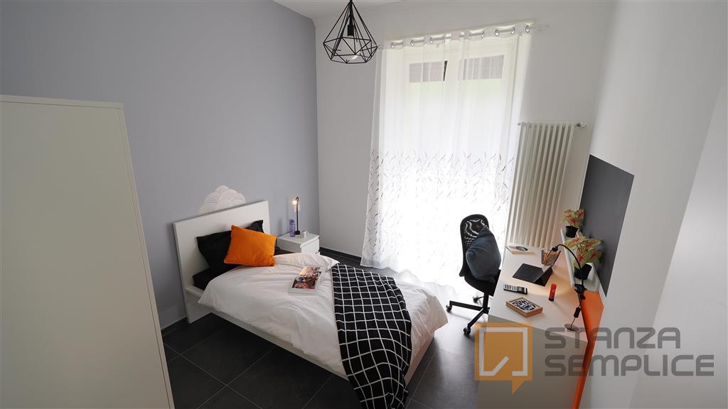 11.5 sqm room in Corso Peschiera, Torino