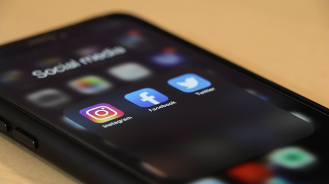 Social media advertising