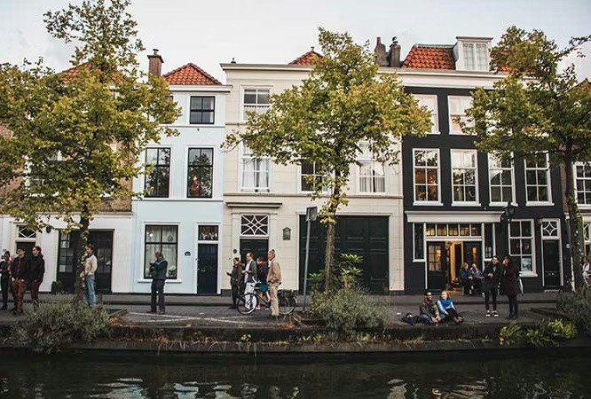 Valentine's Day: discover your own city