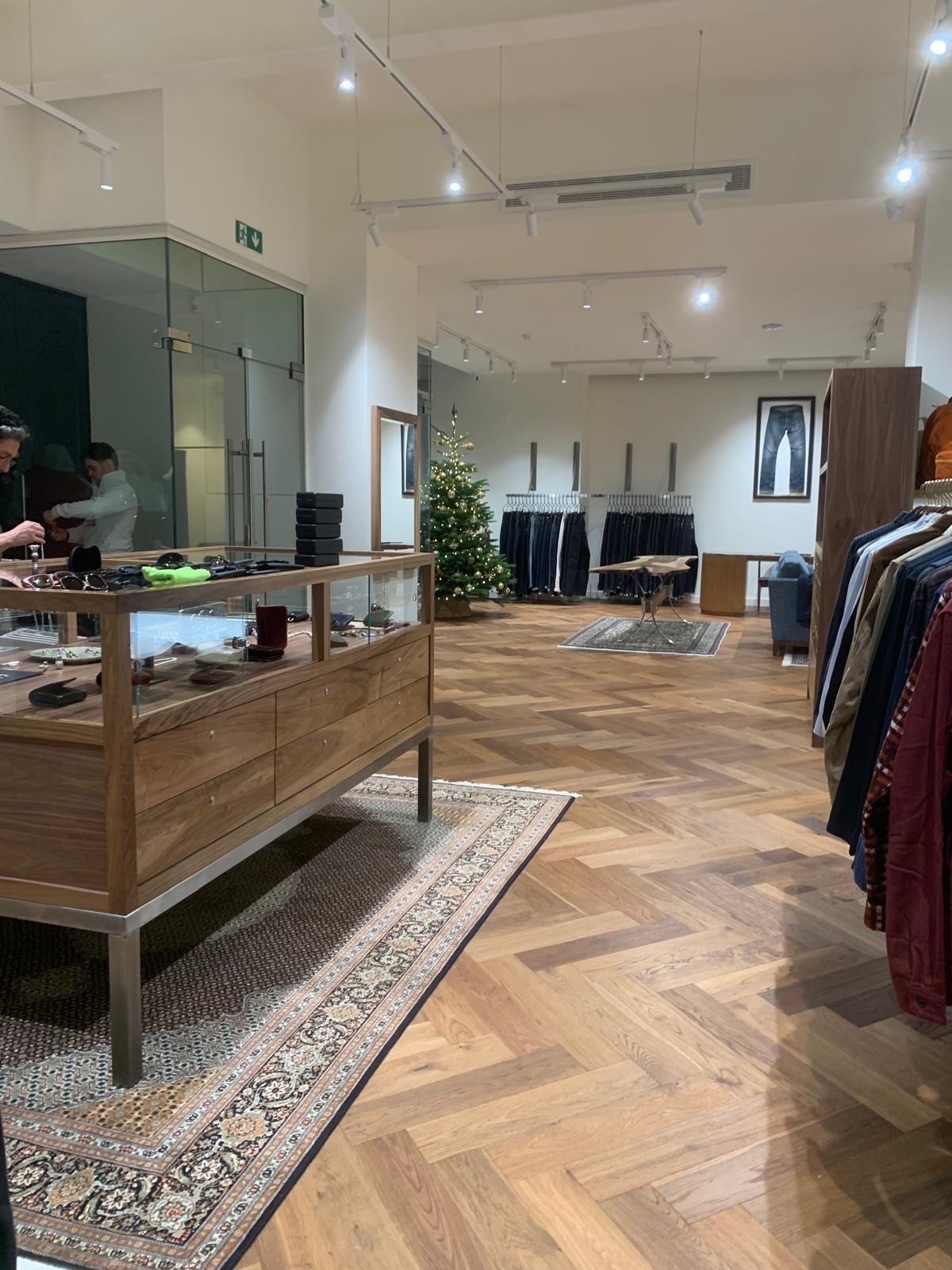 Gallery image