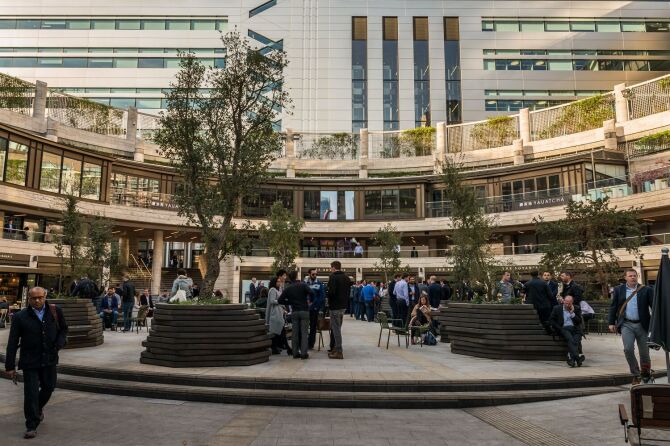 Explore Broadgate Circle