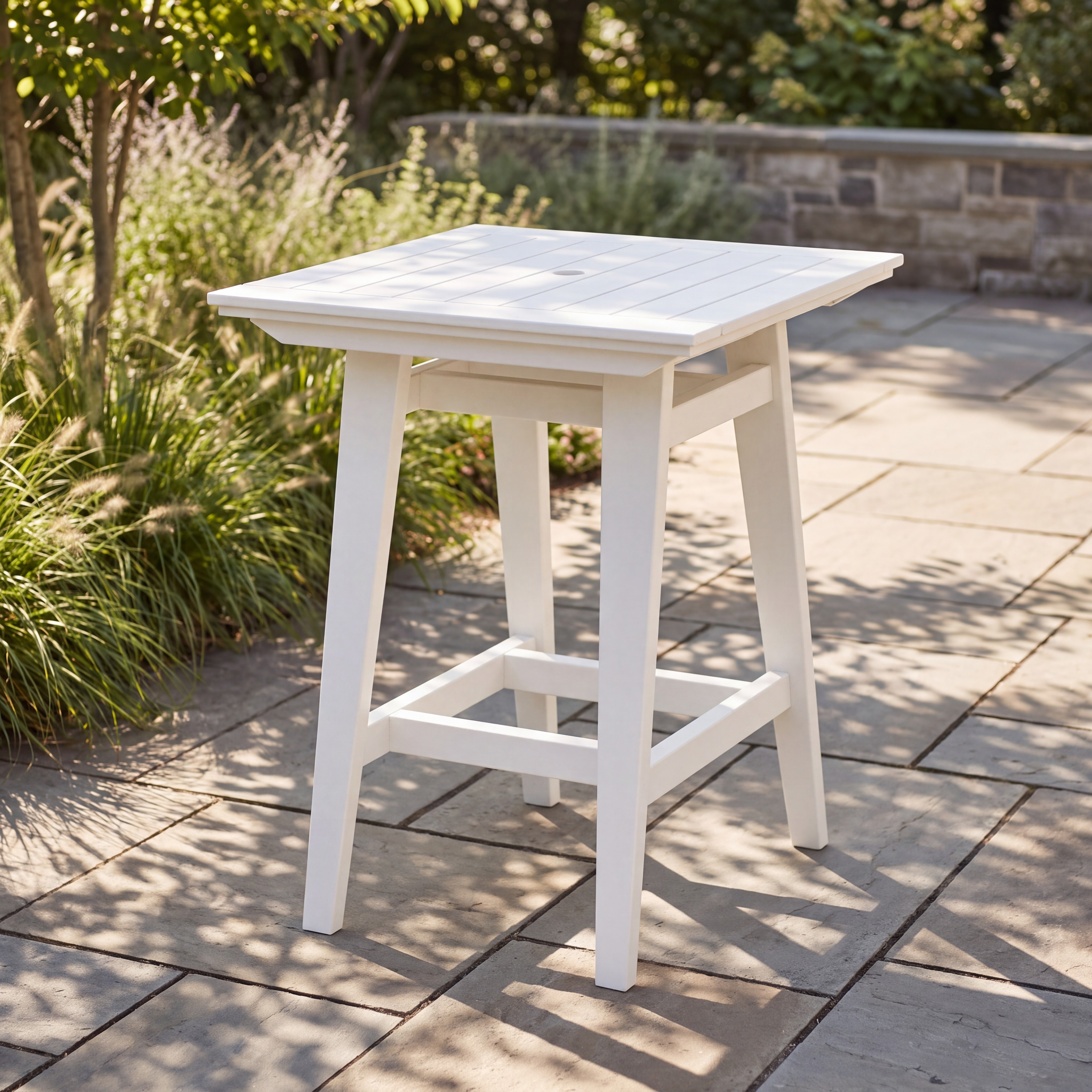 MAD Bar Table 33" x 33"
