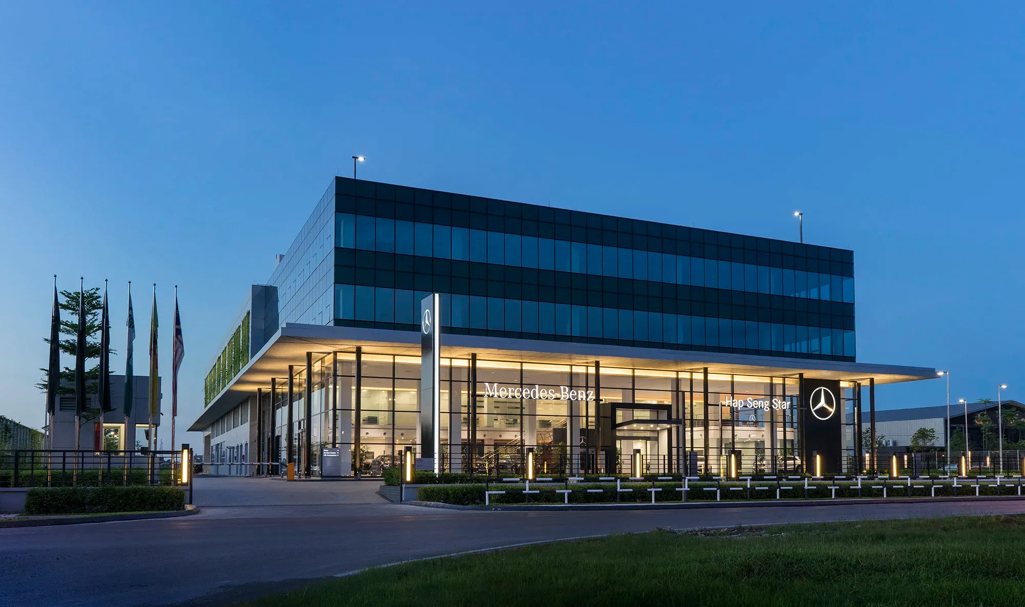 Exterior view of Encore Impressiosn Theatre architectural project by Asima Architects