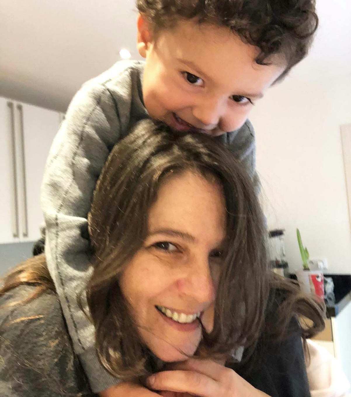 Babysitter Adina with the babysitting child