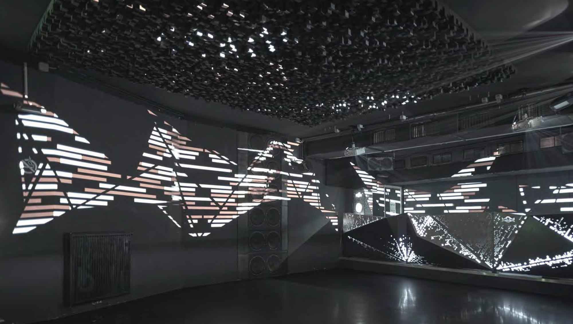 Auslage Club permanent 3D Light Mapping Installation 2015