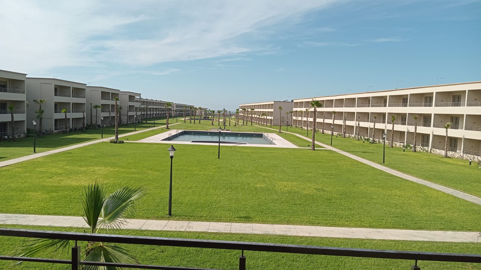 Image representing a garden after service