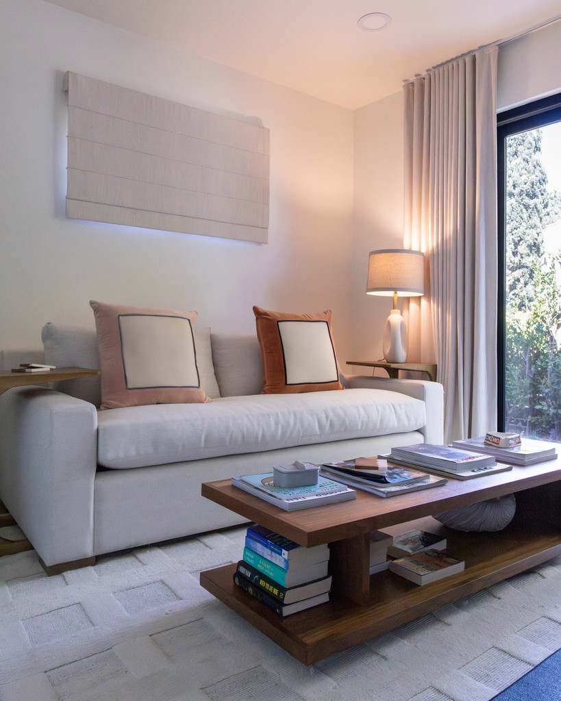 Image of modern living room