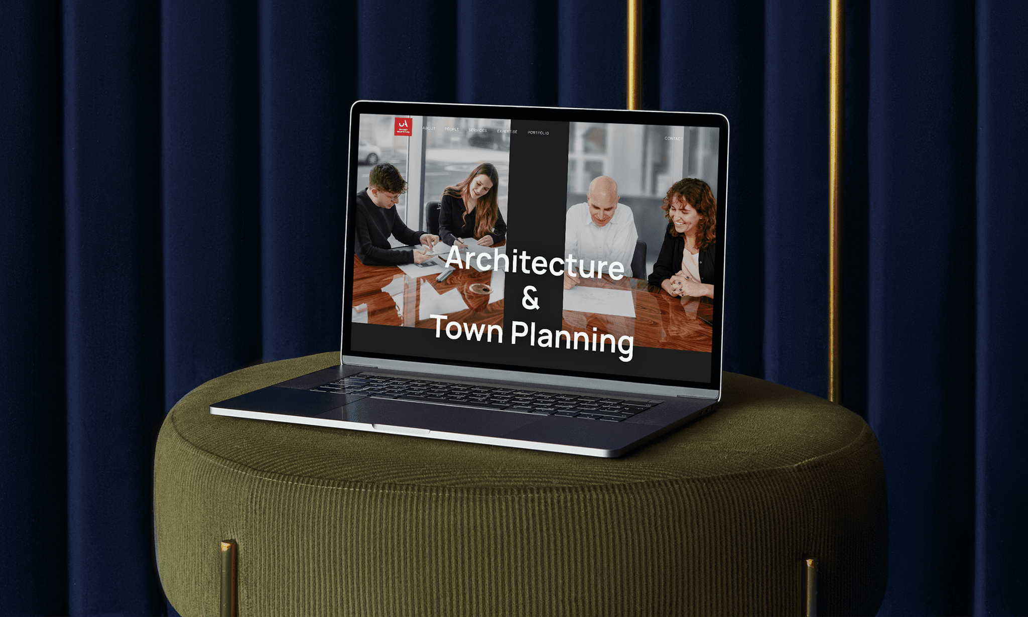 Project showcase laptop mockup