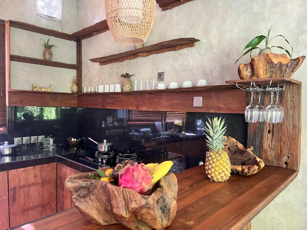 2-bedroom villa with rooftop and jungle views in Ubud