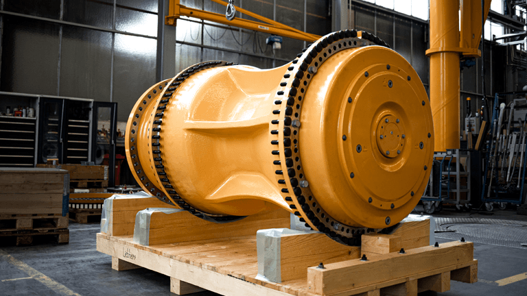 Aftermarket final drive for mining truck