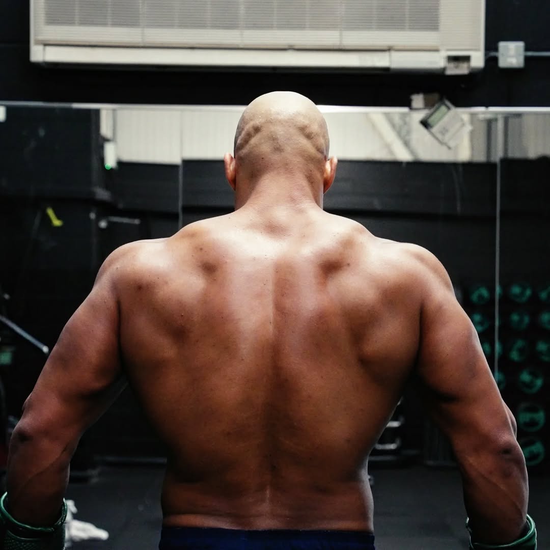 Personal Trainer in a gym