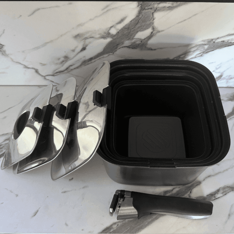 Space Saving Saucepans