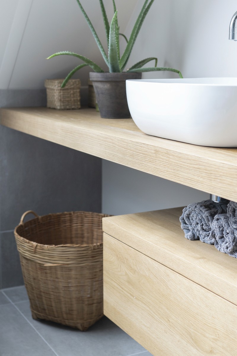 badkamer schuine wanden