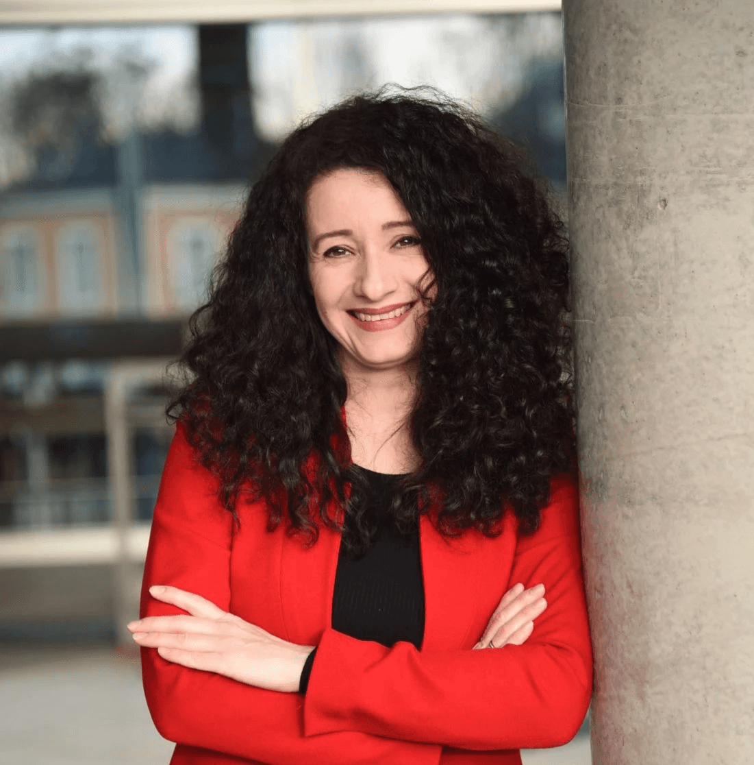 Profilfoto von Frau Nela Pećić, Obfrau MAK und Gründerin BALKAN MINDS