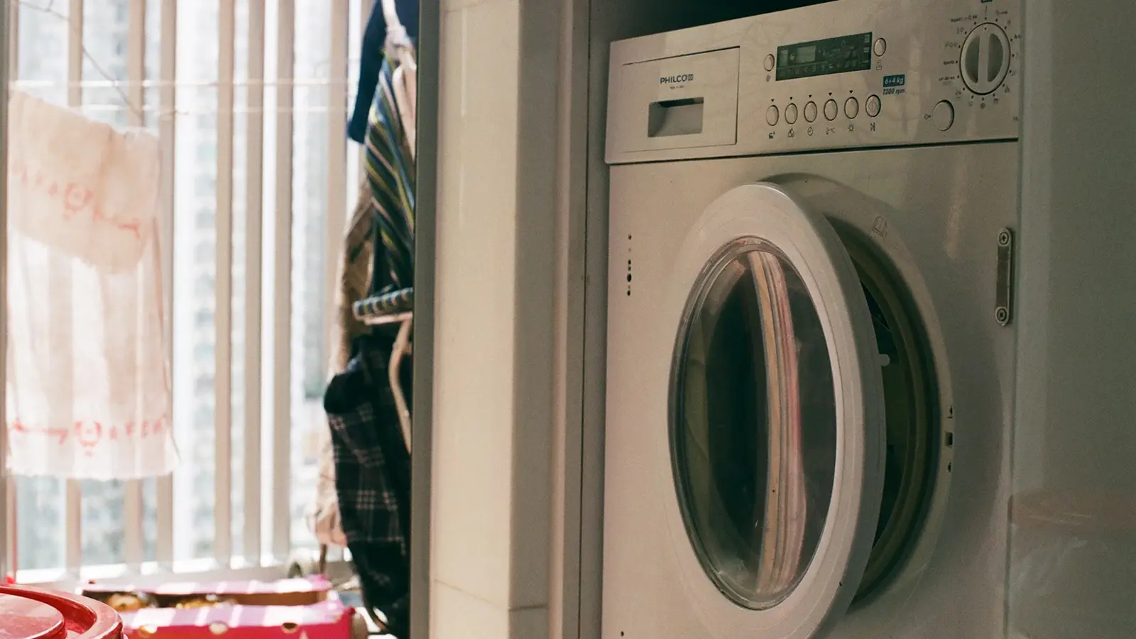 Washing Machines with in-built heater to remove stains and bacteria from your clothes