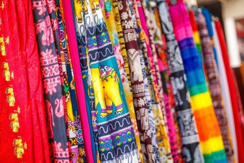 US textile imports 2025, US apparel imports statistics, China textile exports decline, Vietnam textile exports, Bangladesh apparel industry, textile sourcing diversification, US import trends, apparel supply chain shift, textile tariffs impact, Cambodia garment exports