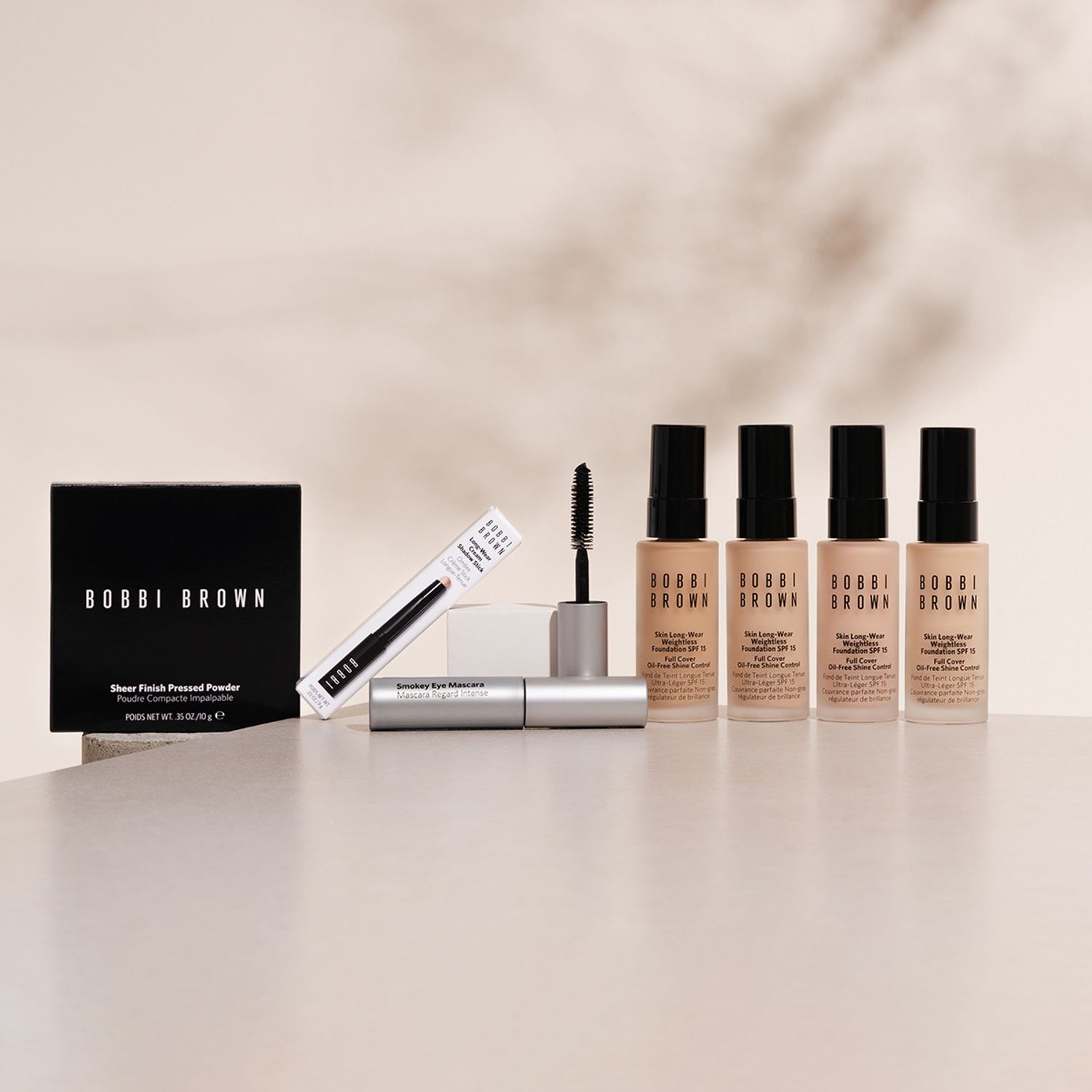 BOBBI BROWN ādas kopšanas līdzekļu komplekta produkta fotoattēls