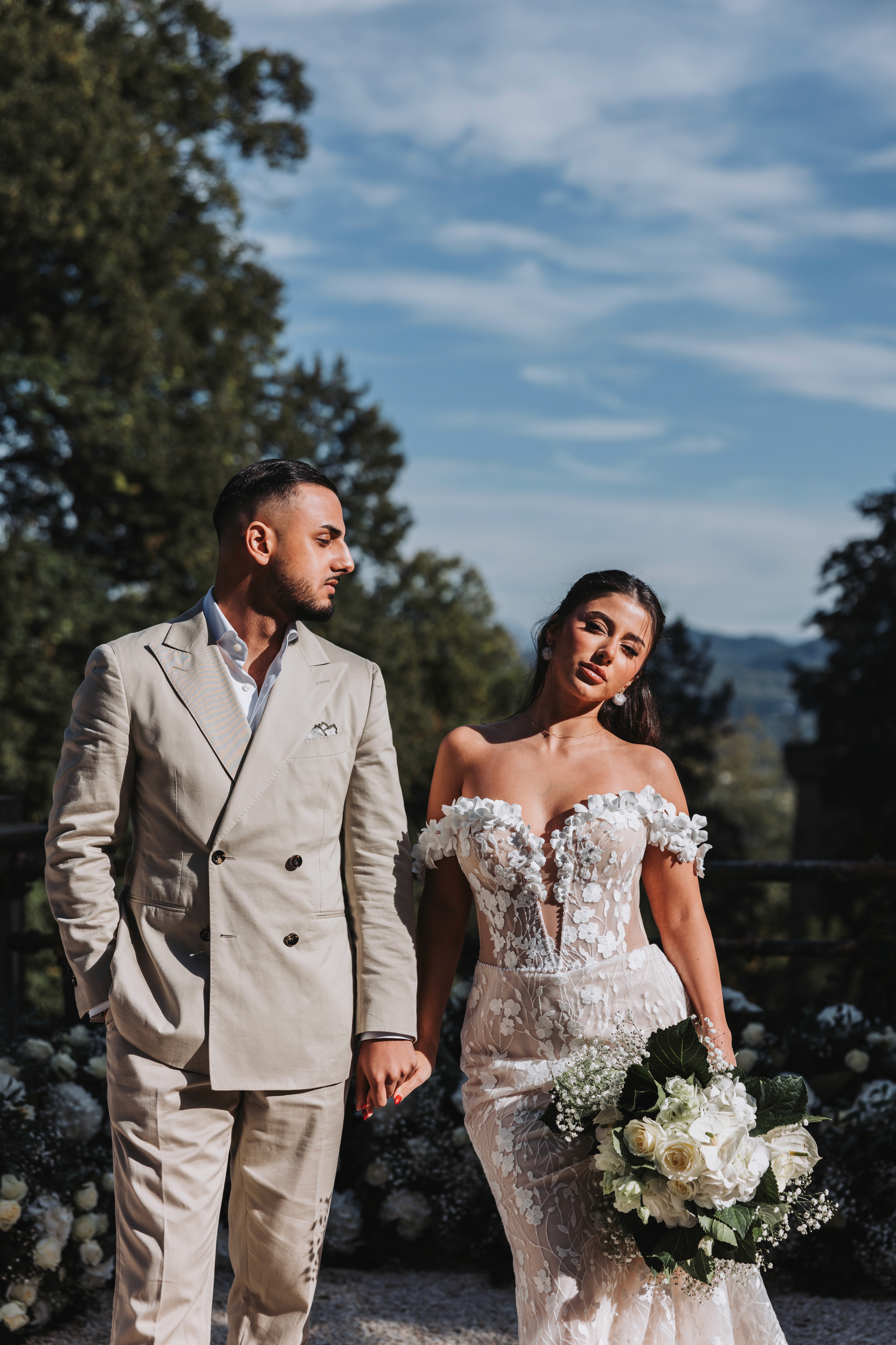 Spring Magnolio Elegance