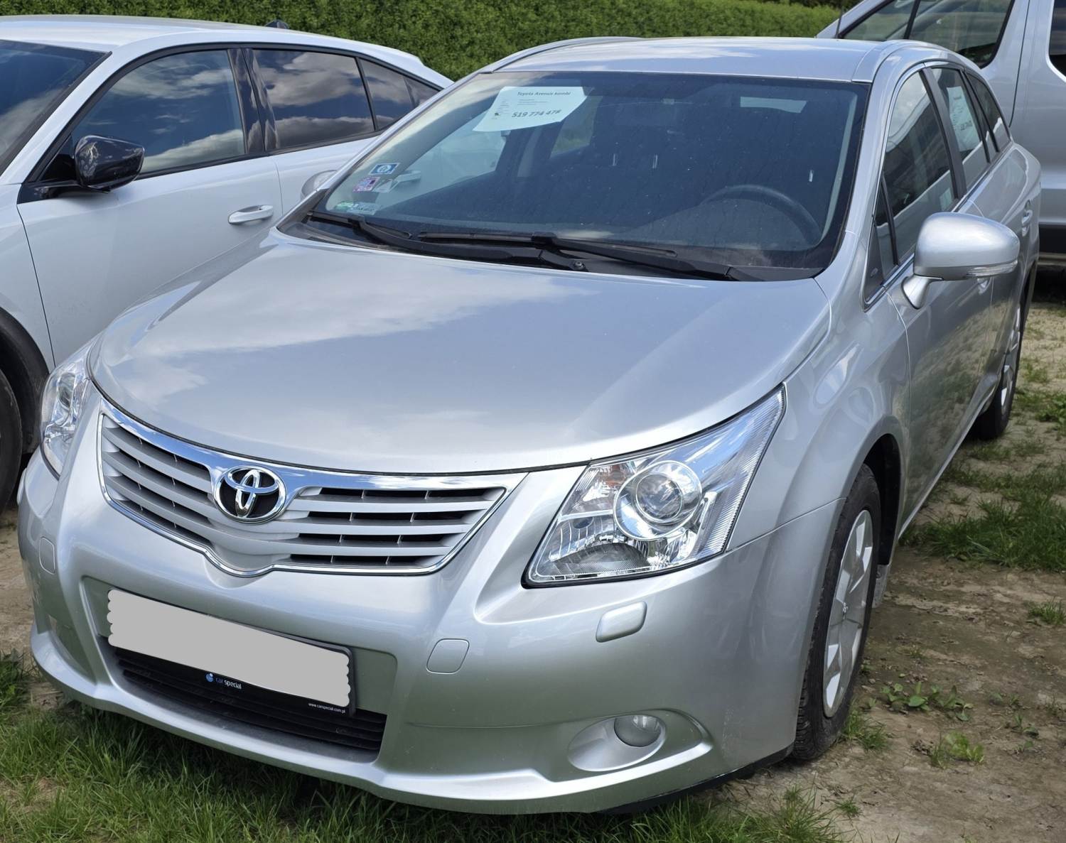 Auto rodzinne do wynajęcia w Nowym Sączu – Toyota w ofercie wypożyczalni