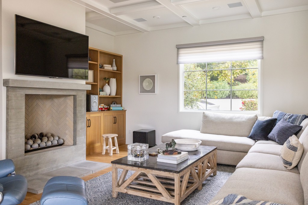 Image of modern living room